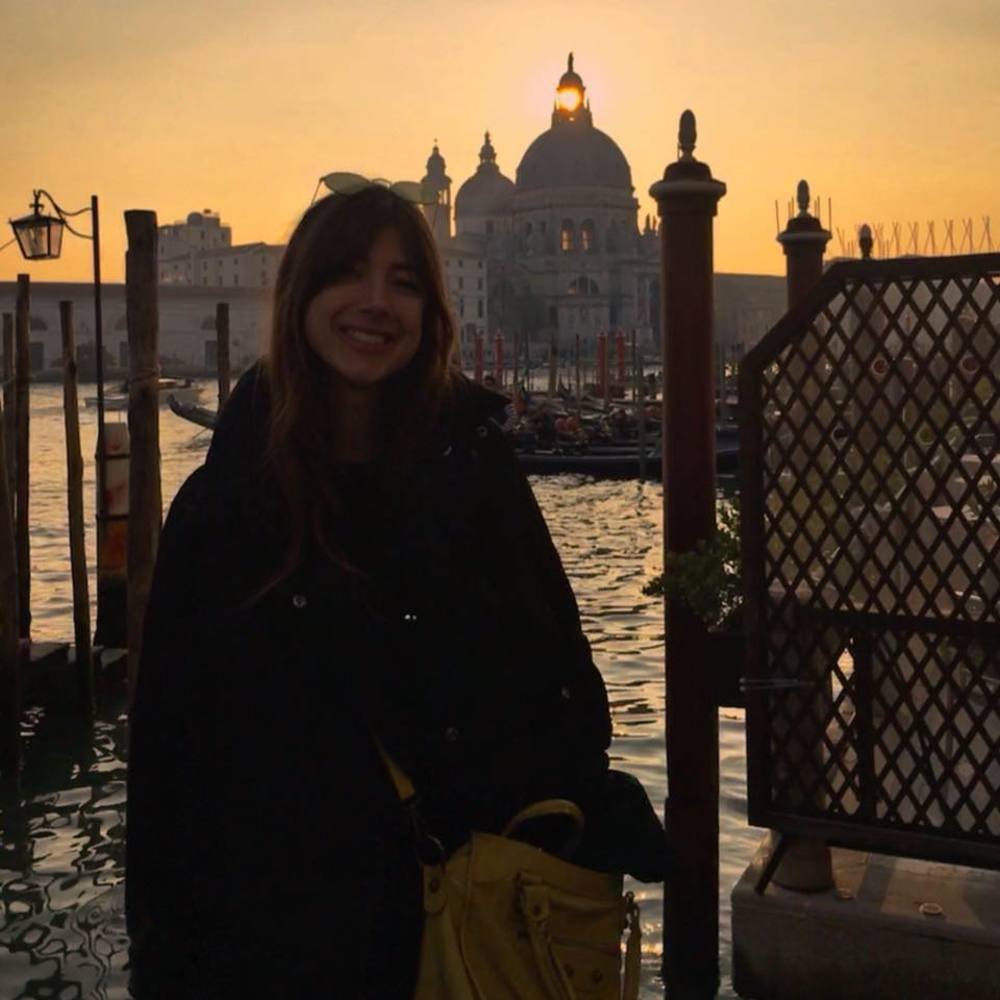 Meet your Posher, Charlotte